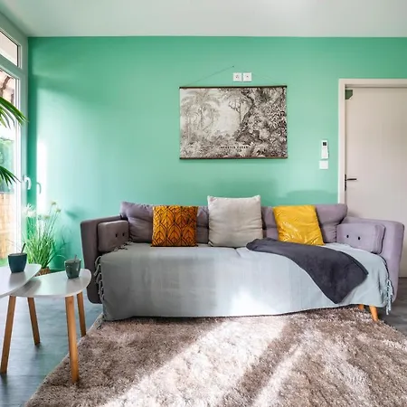 Coconut Palm Luxury Toulouse
