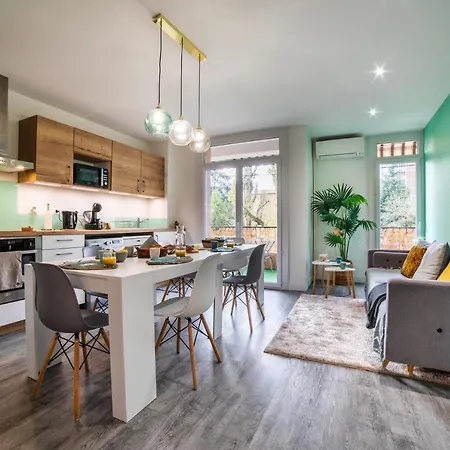 Apartment Coconut Palm Luxury